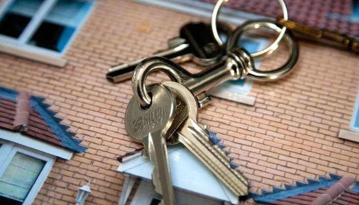 hiša-ključi-stanovanje