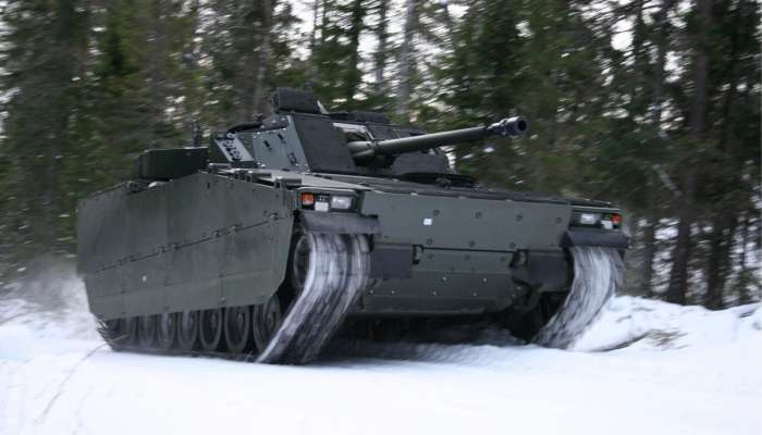 CV90, tank