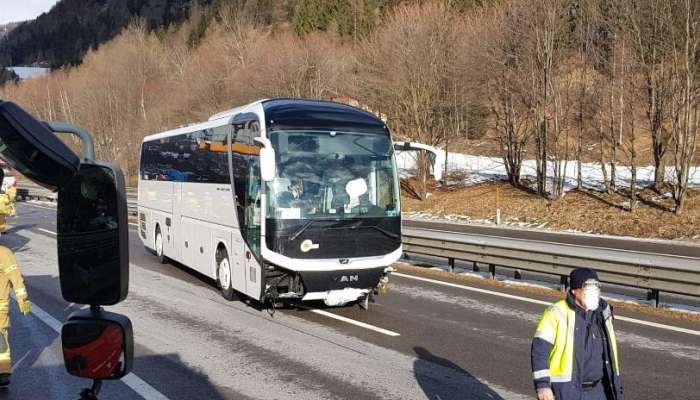 turska avtocesta, avtobus