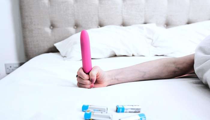 vibrator, dildo, spolni pripomoček