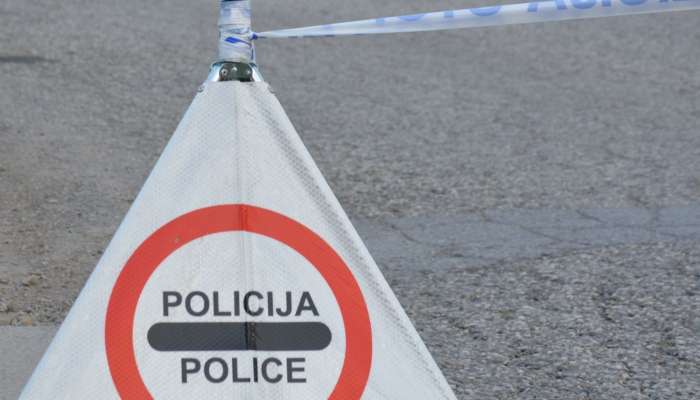 policija, prometna nesreča, znak, splošna, splošno, Prometna nesreča v Žlebiču.