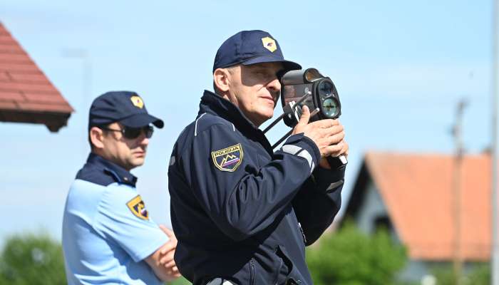 petanjci, nadzor-prometa, radar, policija, simbol, promet