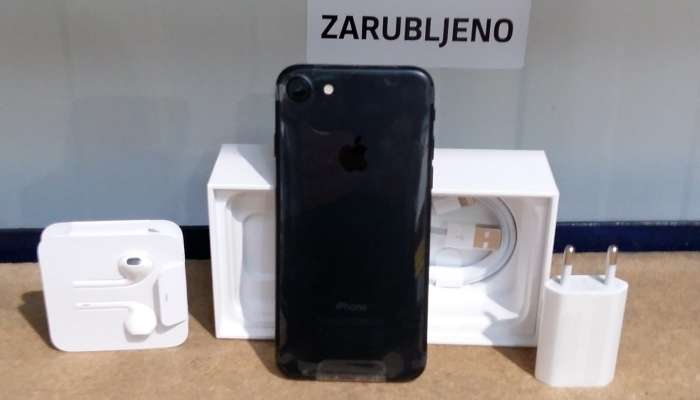 i-phone-7-32-gb-black, ptuj, dražba