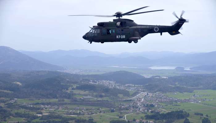 cougar, poček, slovenska vojska, postojna, vojaški helikopter