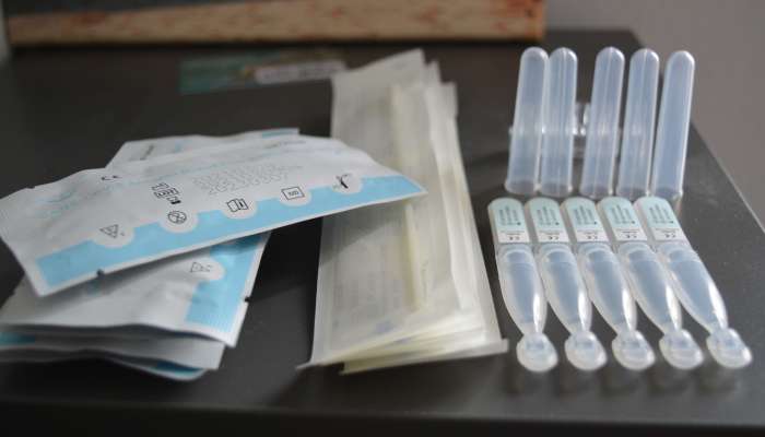 testiranje-dijakov, koronavirus, epidemija, samotestiranje