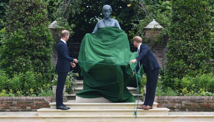 Princesa diana, kip, william, harry,