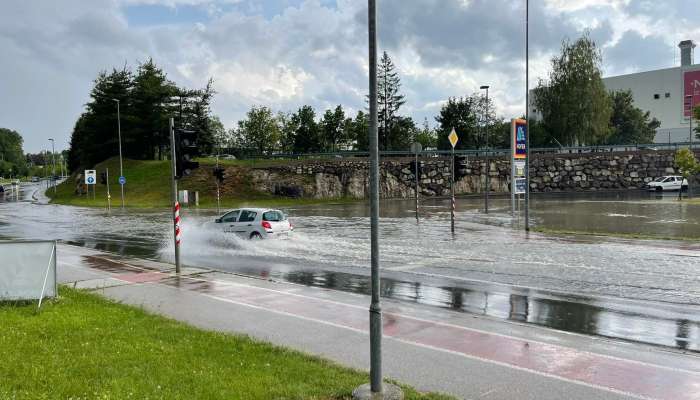 Žabja vas, poplave