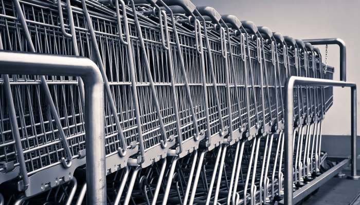 shopping-carts-g1b8bbed32_1920