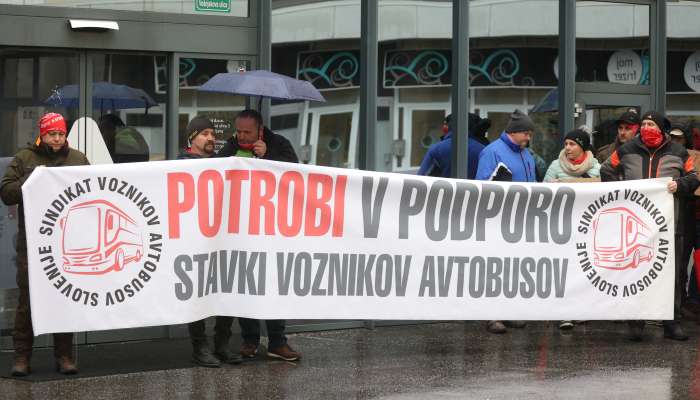 protest-voznikov-avtobusov, sindikat-voznikov-avtobusov-slovenije