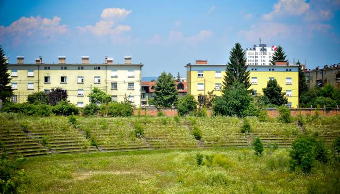 plečnikov-stadion, fondovi-bloki