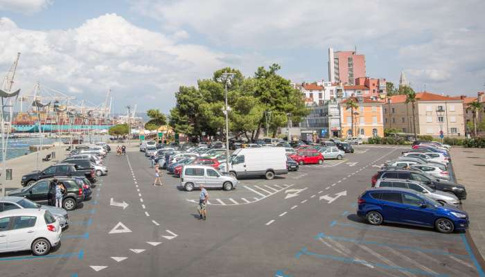 Parking,  Koper