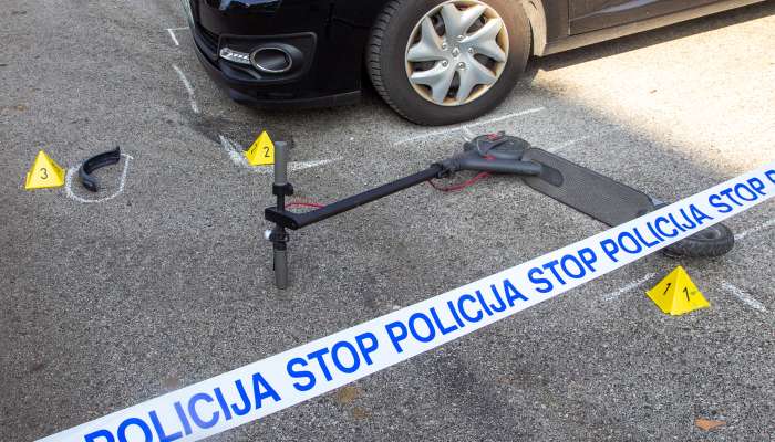 prometna nesreča, e-skiro, policija