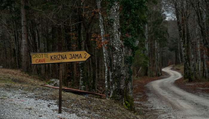 križna jama