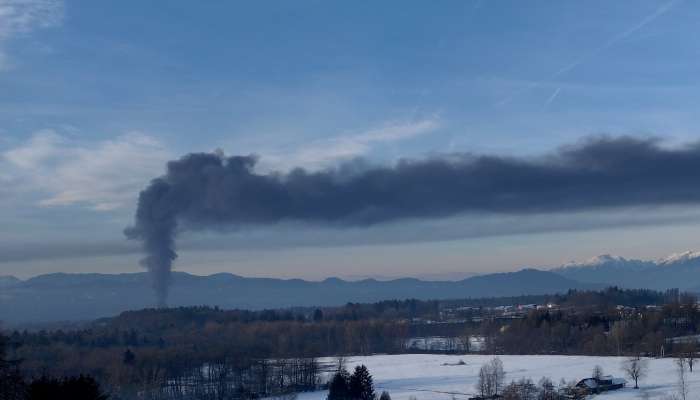 dim, požar, industrijska cona, škofja loka