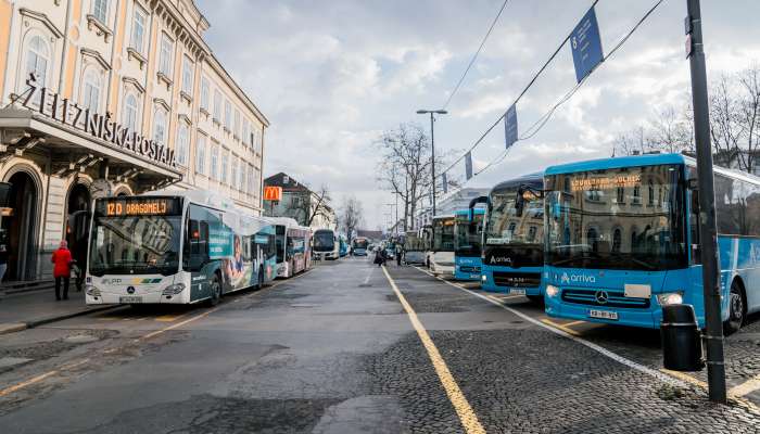 avtobus  avtobusna postaja lpp prevoznik