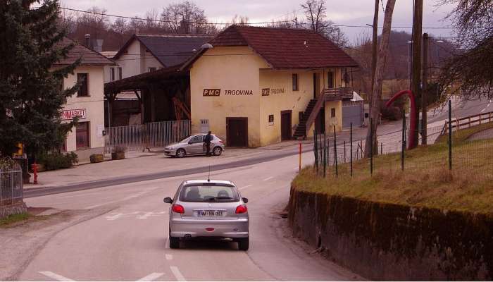 pločnik, škocjan, dolenjska