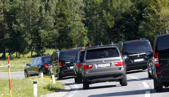 policijsko spremstvo, varovana kolona