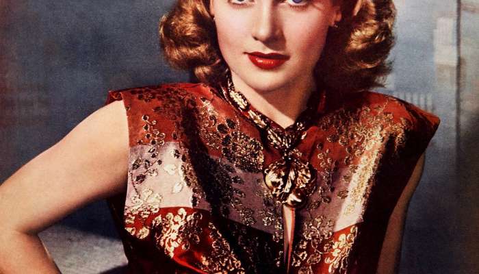 Carole Lombard je ena največjih igralk tridesetih let prejšnjega stoletja, žal je umrla v letalski n