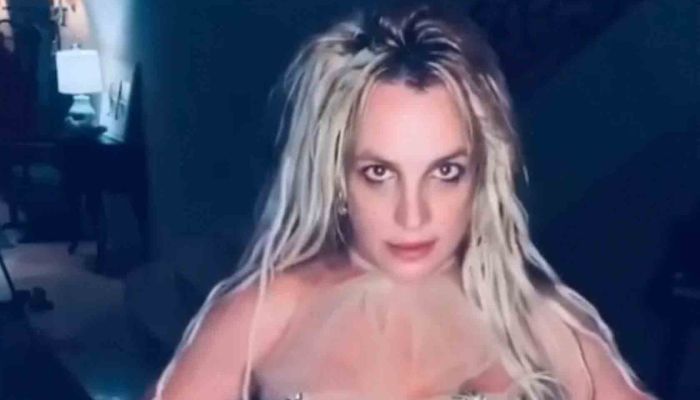Britney Spears že nekaj časa tudi sama objavlja precej bizarne videe
