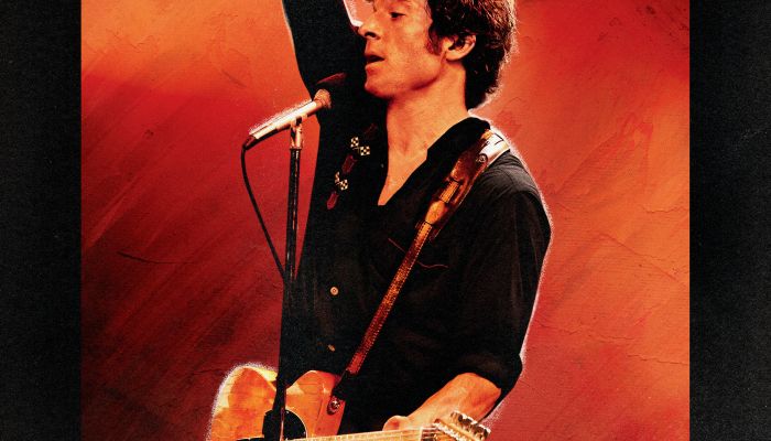 Springsteen premiera - Legendarnega Brucea Springsteena je upodobil Jeremy Allen White