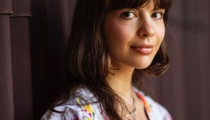 Kukla - !!!!Mlada ustvarjalka Kukla je navdušila že s prvim celovečercem