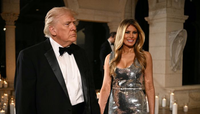 Barron, ki je bil na zabavi, se je namenoma izognil fotoaparatom