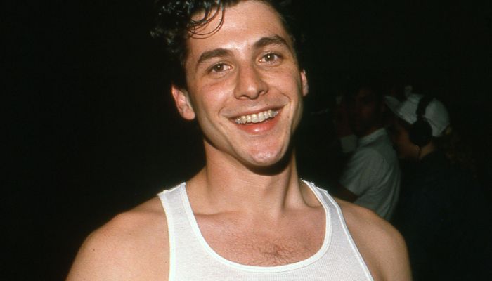 Corey Parker se je pojavil tudi v priljubljeni ameriški humoristični seriji Will & Grace