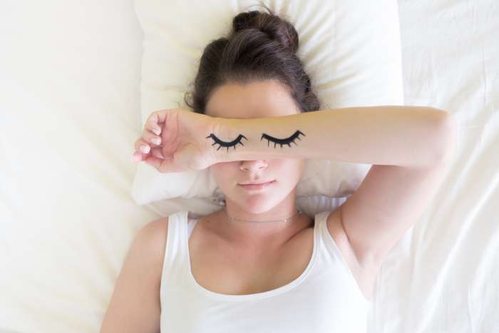 Ortosomnija  - novodobna motnja spanja