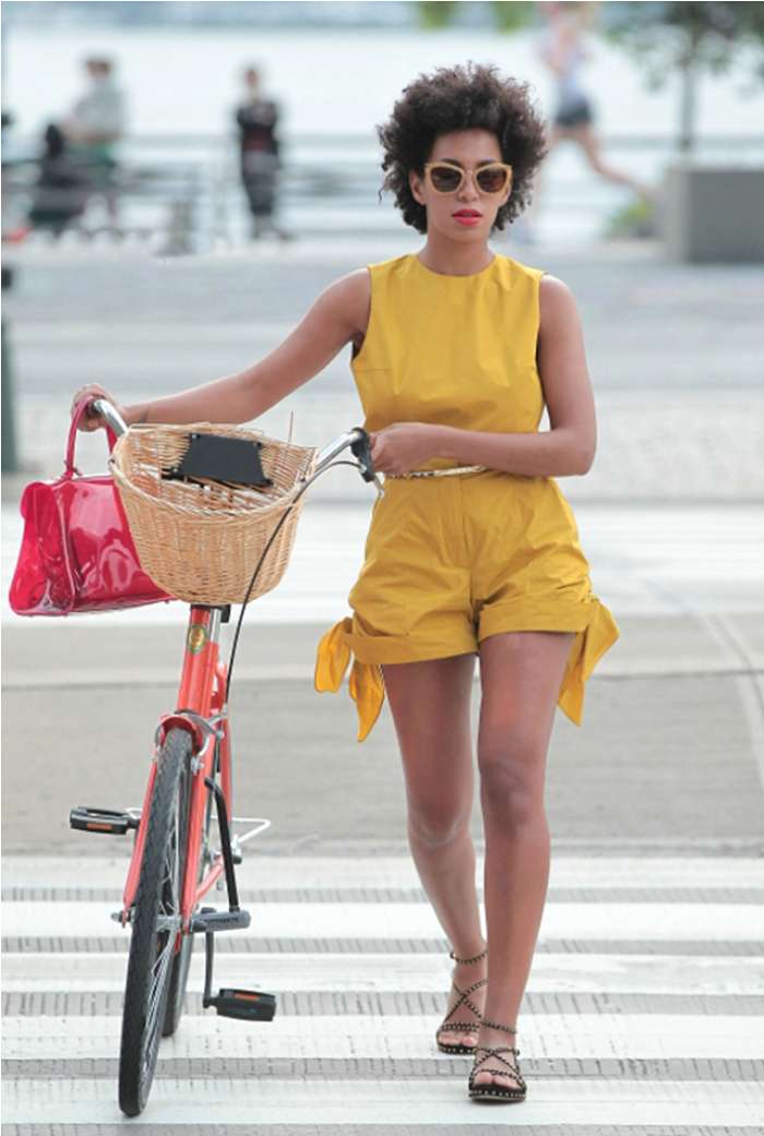 Barva, popolna za poletne dni: obožujemo slog Solange Knowles