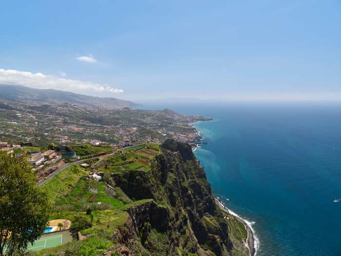 Madeira - raj za ljubitelje rož in pohodništva!