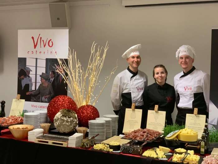 Vivo catering v Bruslju predstavil domače slovenske jedi