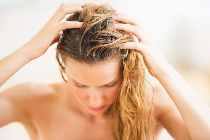 Umijte si lase brez šampona