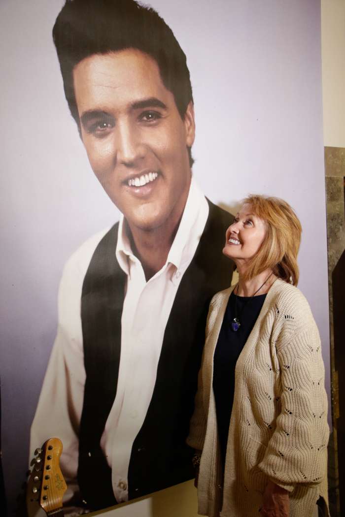 Elvisova sestrična v Sloveniji odprla razstavo