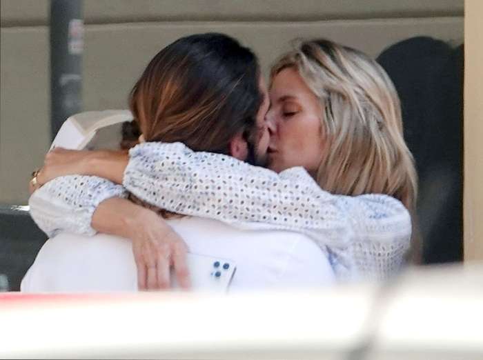 Heidi Klum paparaci zasačili med strastnimi poljubi