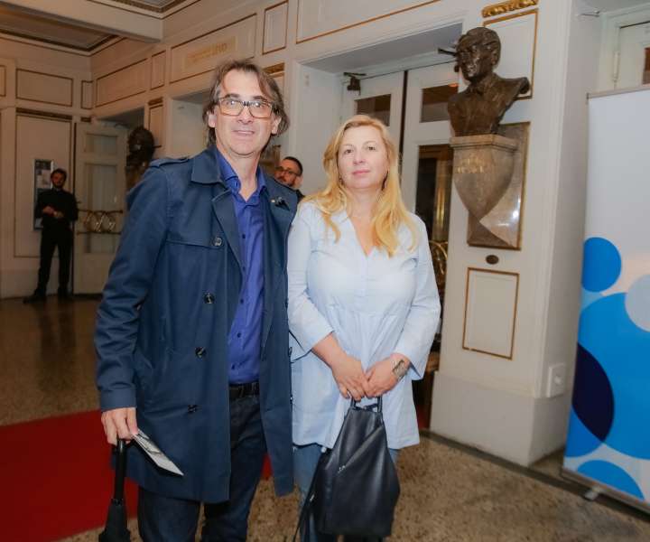 Tatove si je prišel ogledat tudi režiser in novi umetniški direktor mariborske Drame Aleksandar Popovski