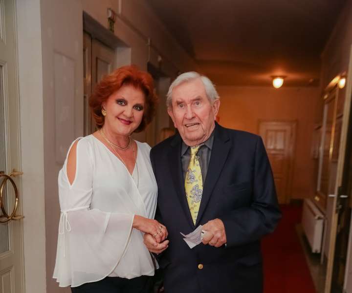 Igralec Jurij Souček z ženo, operno pevko Mileno Morača