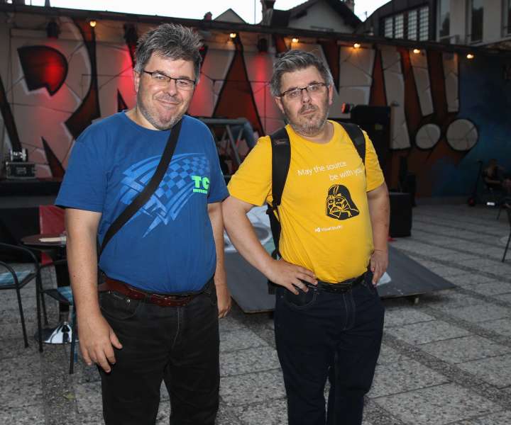 Brata Uroš in Rok Škrjanc sta redna fotoporočevalca s festivalov.