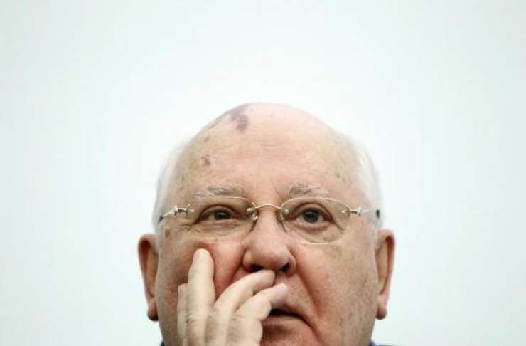 Gorbačov v bolnišnici: "Odločen sem se boriti za življenje"