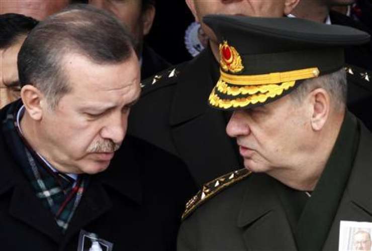 V Turčiji iz zapora izpustili generala, ki naj bi vodil zaroto proti Erdoganu