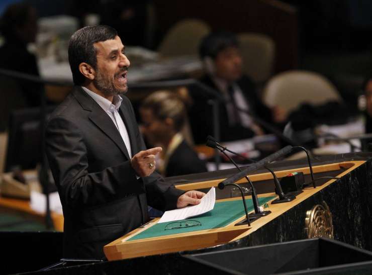 Ahmadinedžad: Izrael je motnja, ki bo odstranjena
