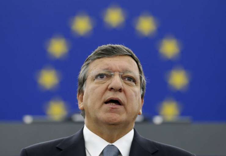 Z vzkliki »Sramota!« in »Morilci!« je Lampedusa pozdravila Barrosa