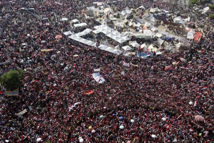 Arabska pomlad št. 2? V Egiptu množični protesti proti predsedniku Mursiju