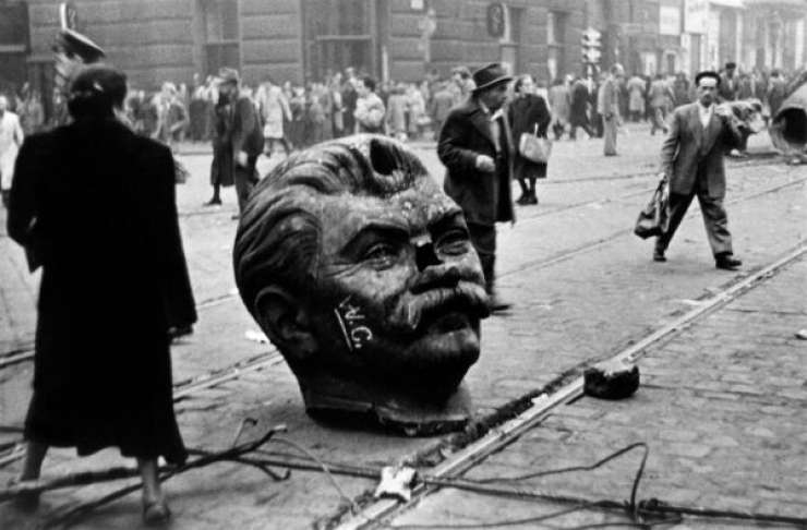 Na Madžarskem zaradi zatrtja revolucije leta 1956 priprli komunističnega politika