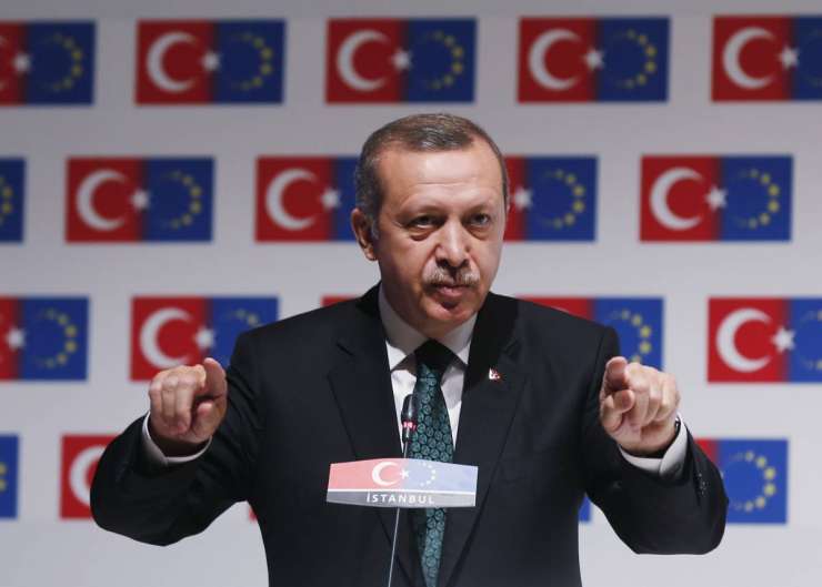 Erdogan odgovarja protestnikom: Na volitvah se boste naučili lekcijo