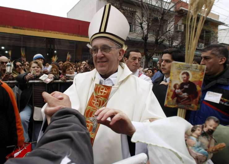 Kdo je Jorge Mario Bergoglio - papež Frančišek?
