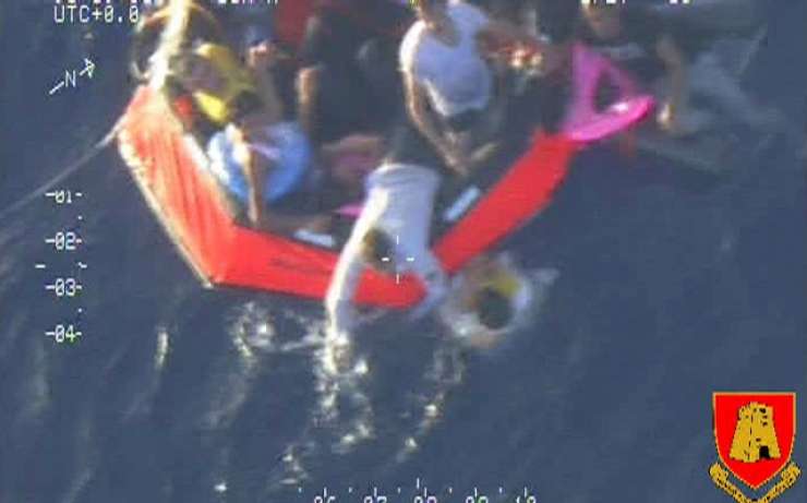 V novi nesreči ladje pri Lampedusi na desetine mrtvih