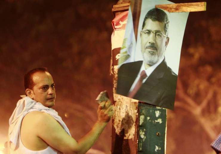 Mursijeva družina bo tožila vojsko zaradi predsednikove ugrabitve 