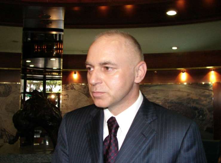 Sodišče tožilstvu preprečilo odvzem premoženja Andreju Lovšinu in družini