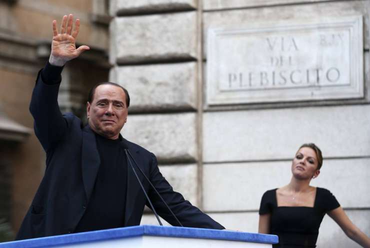 Berlusconi privržencem: Prestal sem najhujši dan v življenju