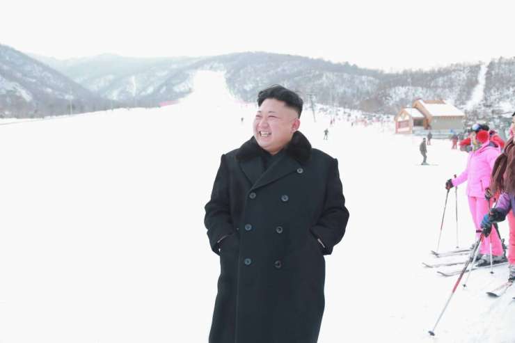 Kim Jong Un hvalil usmrtitev strica kot prispevek k enotnosti